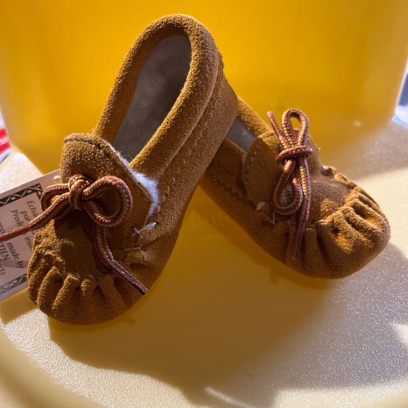 Baby suede moccasin - Picture 1 of 5